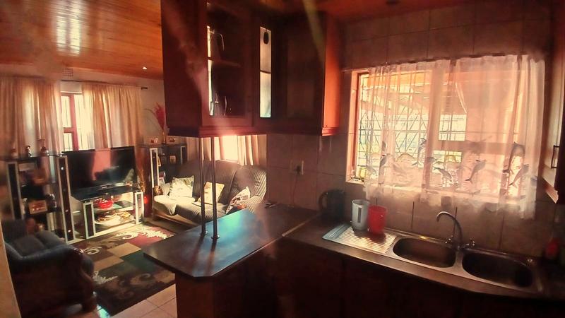 4 Bedroom Property for Sale in Highbury Western Cape